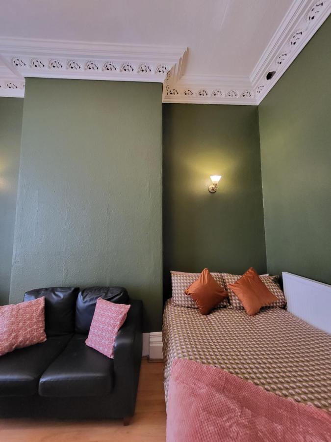Digbeth City Centre Apartment Sleeps 12 Opposite Coach Station Birmingam Exterior foto