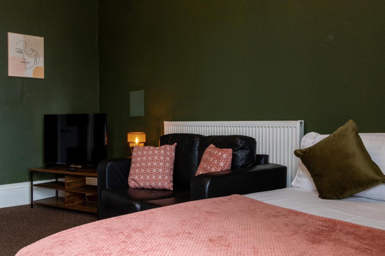 Digbeth City Centre Apartment Sleeps 12 Opposite Coach Station Birmingam Exterior foto